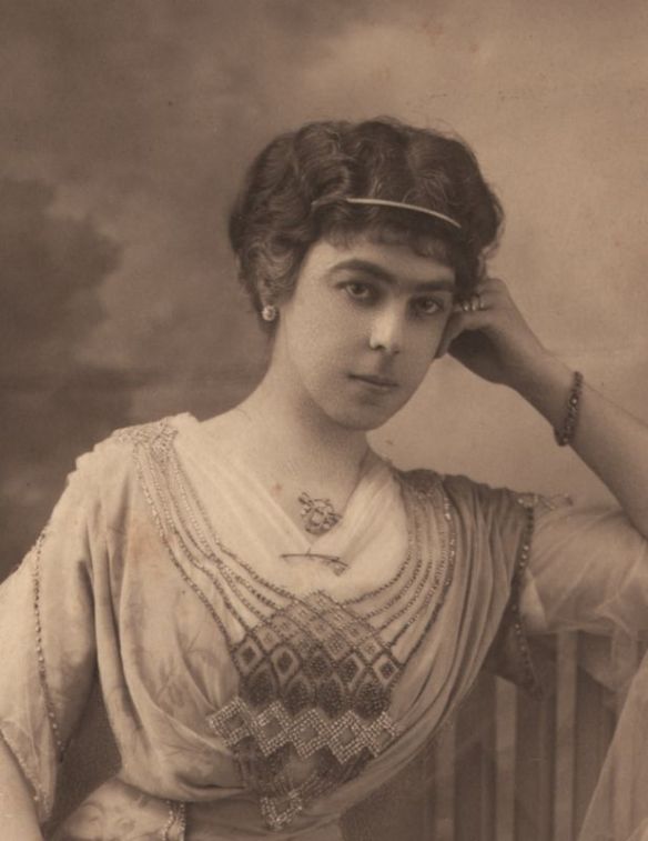 doña lucilia en banca