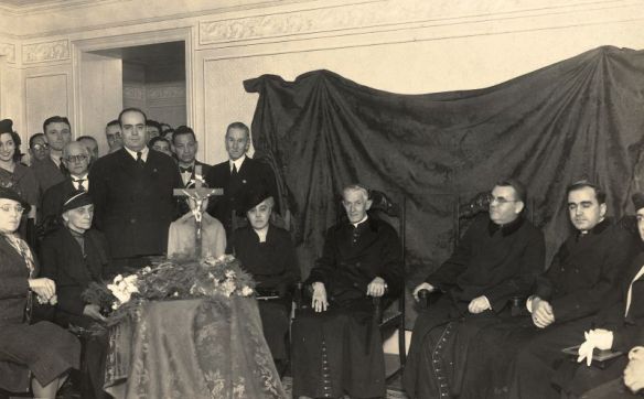 Doña Lucilia y Dr. Plinio en la Sede de El Legionario