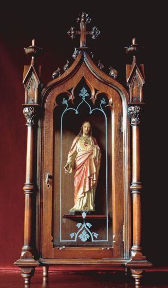 Oratorio del Sagrado Corazón de Jesús que estaba en el cuarto de Doña Lucilia